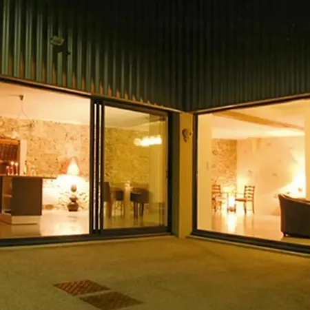 Maison Avec Piscine Privee A 別荘