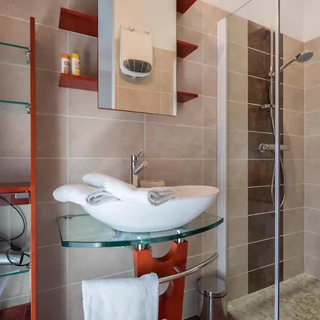 Maison Avec Piscine Privee A بيت للعطل La Digne-d'Aval