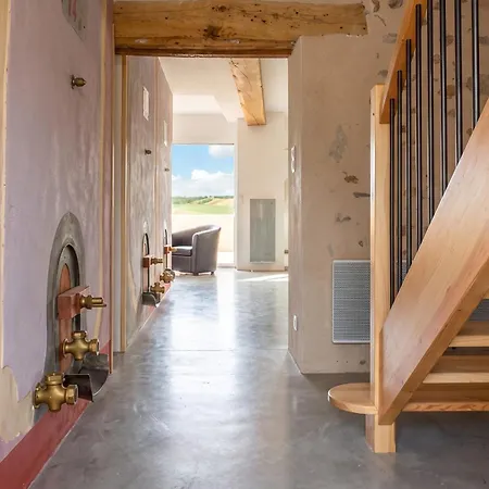 Maison Avec Piscine Privée à *